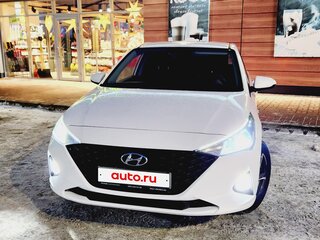 2021 Hyundai Solaris II Рестайлинг, белый, 1450000 рублей, вид 1