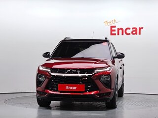 2021 Chevrolet TrailBlazer III, красный, 1680007 рублей, вид 2