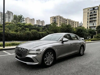 2025 Genesis G80 II Рестайлинг, серый, 7300000 рублей, вид 1