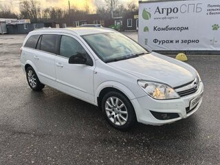 2013 Opel Astra H Рестайлинг, белый, 410000 рублей, вид 3