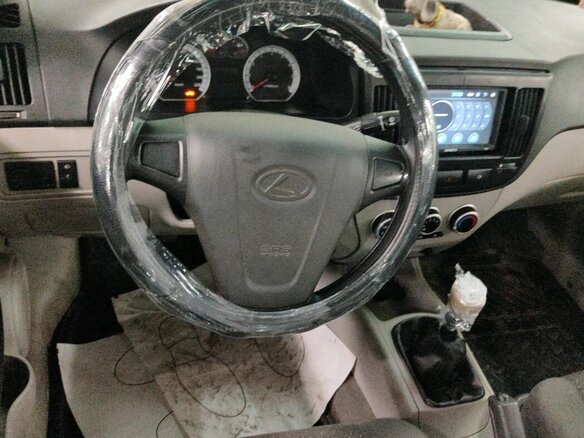 2009 ТагАЗ Vega, серебристый, 460000 рублей - вид 8