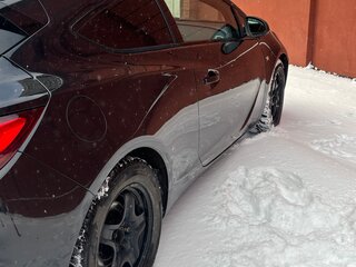 2012 Opel Astra GTC J Рестайлинг, чёрный, 840000 рублей, вид 3