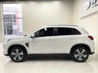 2022 Mitsubishi ASX I Рестайлинг 3, белый, 1529999 рублей, вид 5