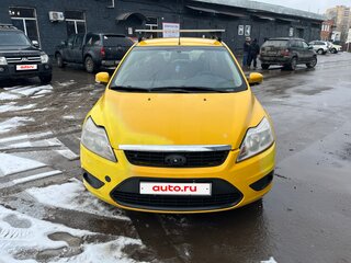 2011 Ford Focus II Рестайлинг, жёлтый, 400000 рублей, вид 2