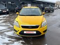 2011 Ford Focus II Рестайлинг, жёлтый, 400000 рублей - вид 1