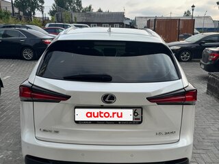 2019 Lexus NX 300 I Рестайлинг, белый, 3950000 рублей, вид 5