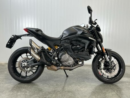 2023 Ducati Monster 937, чёрный, 1099000 рублей, вид 2