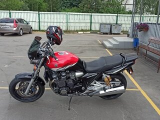 2004 Yamaha XJR1300, красный, 415000 рублей, вид 2