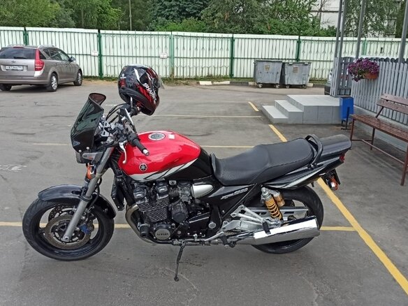 2004 Yamaha XJR1300, красный - вид 1