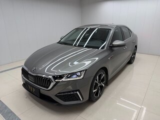 2022 Skoda Octavia IV (A8), серый, 2530000 рублей, вид 1
