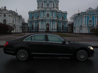 2012 Mercedes-Benz S-Класс 500 Long V (W221) Рестайлинг, чёрный, 2300000 рублей, вид 4