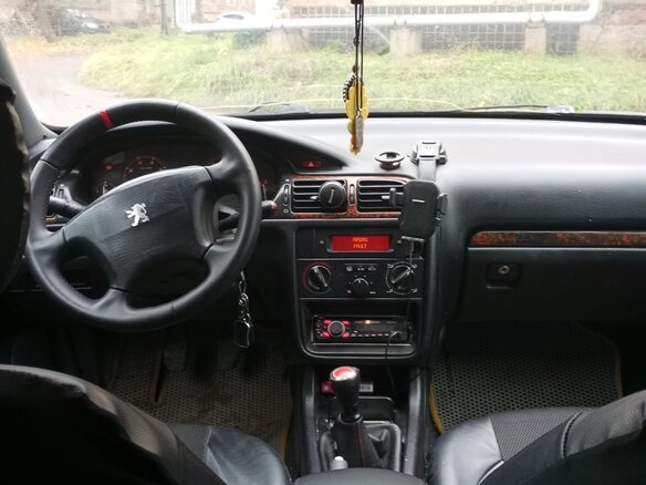 2002 Peugeot 406 I Рестайлинг, чёрный, 250000 рублей - вид 8