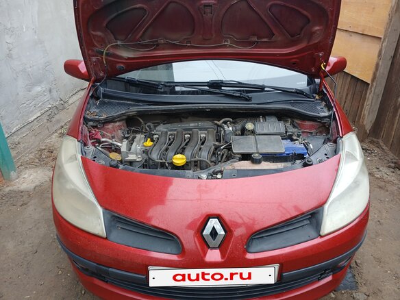 2008 Renault Clio III, красный, 550000 рублей - вид 10