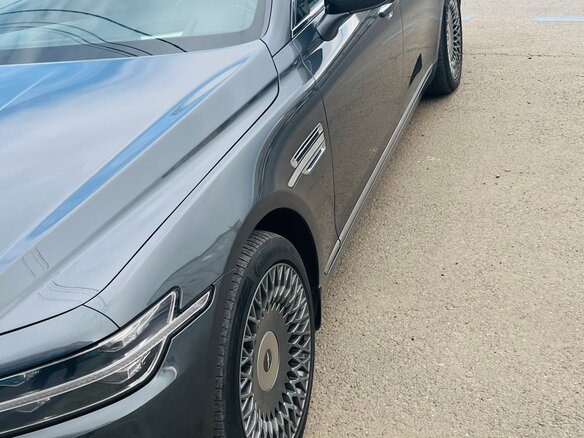 2021 Genesis G90 I Рестайлинг, серый, 4000000 рублей - вид 4