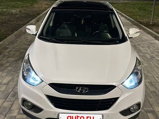 2012 Hyundai ix35 I, белый, 1333000 рублей, вид 4