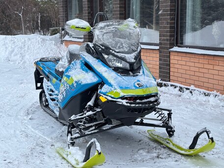 2017 BRP Ski-Doo Backcountry X 850, голубой, 1750000 рублей, вид 3