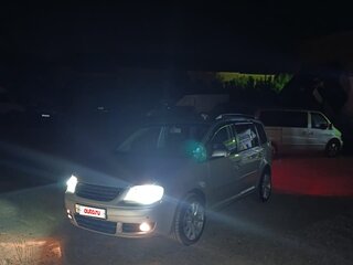 2004 Volkswagen Touran I, серебристый, 1200000 рублей, вид 1