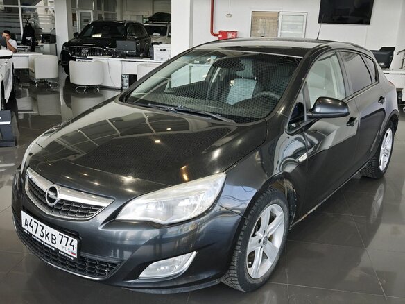 2011 Opel Astra J, чёрный