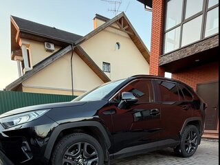 2024 Toyota RAV4 V (XA50), чёрный, 5200000 рублей, вид 1