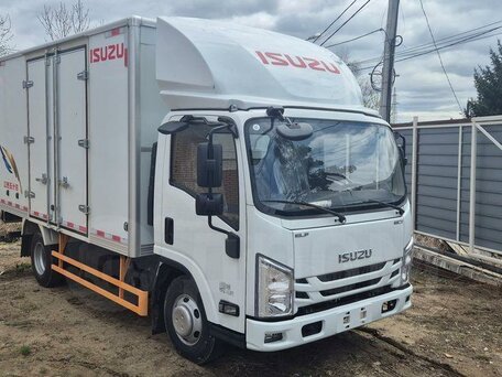 2023 Isuzu Elf (N-series), белый, 3500000 рублей, вид 1