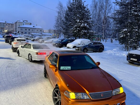 1999 Toyota Mark II VIII (X100), белый, 1100000 рублей - вид 6