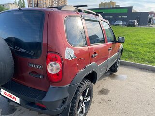 2008 Chevrolet Niva I, красный, 330000 рублей, вид 3