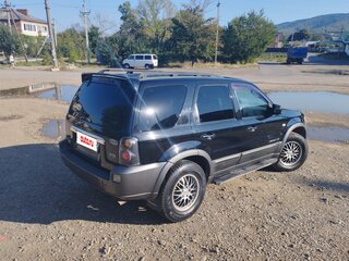 2004 Ford Escape I Рестайлинг, чёрный, 800000 рублей, вид 1