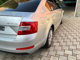 2016 Skoda Octavia III (A7), серебристый, 1500000 рублей, вид 4