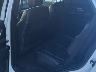 2016 Ford Explorer V Рестайлинг, белый, 2170000 рублей, вид 5