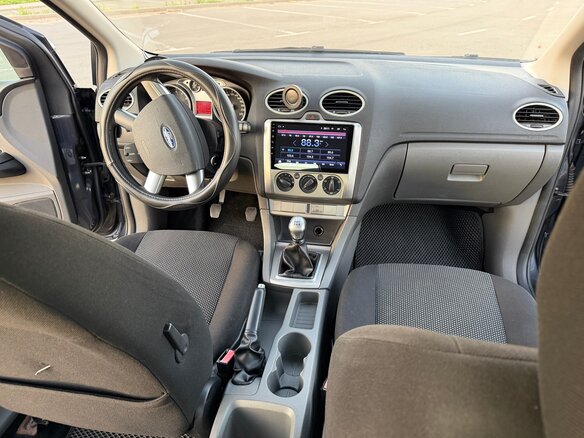 2010 Ford Focus II Рестайлинг, серый, 559000 рублей - вид 9