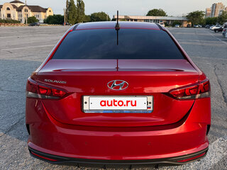 2022 Hyundai Solaris II Рестайлинг, красный, 1800000 рублей, вид 4
