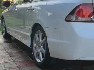 2009 Honda Civic VIII Рестайлинг, белый, 980000 рублей, вид 5
