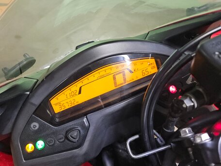 2011 Honda CBR 600F, красный, 670000 рублей, вид 5