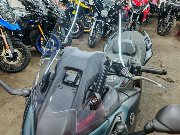 2022 Yamaha TMAX, зелёный, 1430000 рублей - вид 8