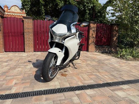 2011 Honda VFR 1200, белый, 749999 рублей, вид 5