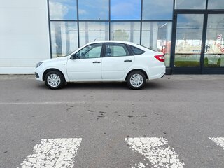 2019 Lada (ВАЗ) Granta I Рестайлинг, белый, 430000 рублей, вид 3