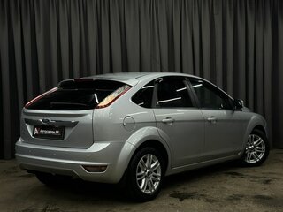 2008 Ford Focus II Рестайлинг, серебристый, 509777 рублей, вид 4