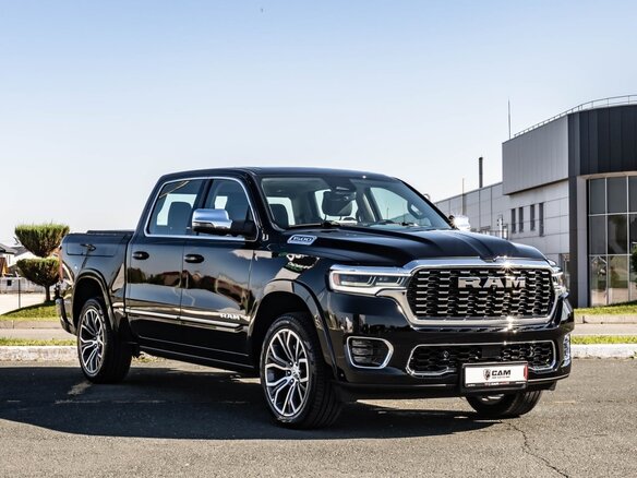2026 Ram 1500 Crew Cab V Рестайлинг, чёрный, 10100000 рублей
