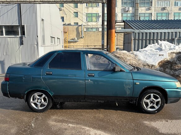 2001 Lada (ВАЗ) 2110, зелёный, 80000 рублей - вид 3