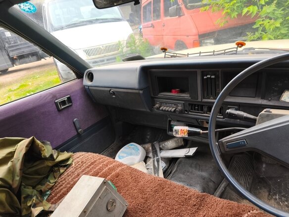 1989 Toyota Crown VIII (S130), белый, 131000 рублей - вид 14