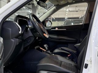 2024 Kia Sonet I Рестайлинг, белый, 1930000 рублей, вид 4