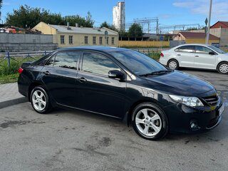 2011 Toyota Corolla X (E140, E150) Рестайлинг, чёрный, 1070000 рублей, вид 3