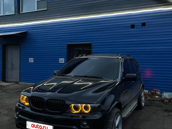 2004 BMW X5 4.4i I (E53) Рестайлинг, чёрный, 1500000 рублей - вид 2