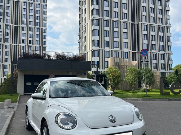 2013 Volkswagen Beetle II (A5), белый - вид 4