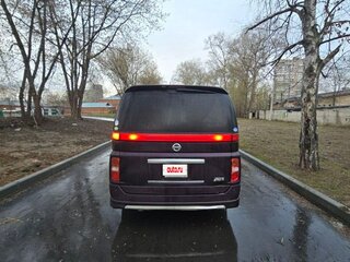 2008 Nissan Elgrand II (E51), фиолетовый, 1600000 рублей, вид 3