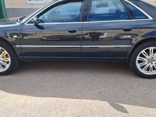 2000 Audi A8 I (D2) Рестайлинг, чёрный, 1050000 рублей, вид 2
