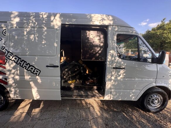 2000 Mercedes-Benz Sprinter Classic, белый, 1350000 рублей - вид 11