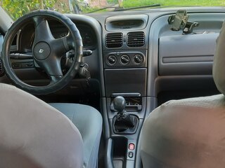 1994 Renault Laguna I, зелёный, 135000 рублей, вид 3