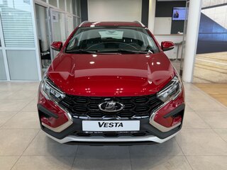 2026 Lada (ВАЗ) Vesta SW Cross I Рестайлинг (NG), красный, 2118000 рублей, вид 3