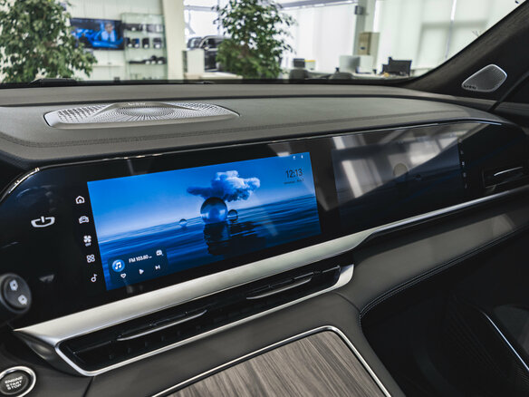 2025 Geely Monjaro I, зелёный - вид 23